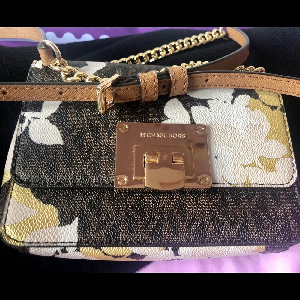 Michael Kors Crossbody bag